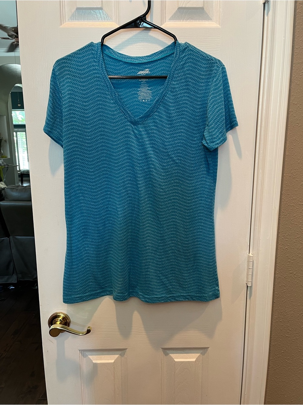 Avia Teal Wave-Texture V-Neck Short Sleeve Tee
